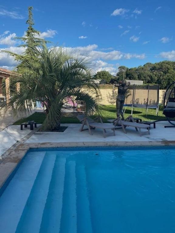 Villa Spa Piscine : Entre Mer Et Montagne Foissac  Exterior foto